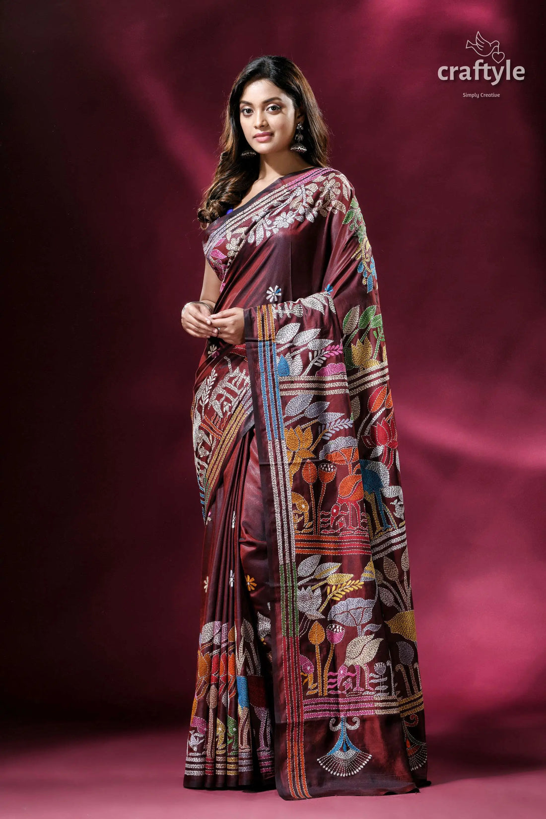 Wine berry natural pattern designer kantha stitch saree woman patterned maroon saree 1