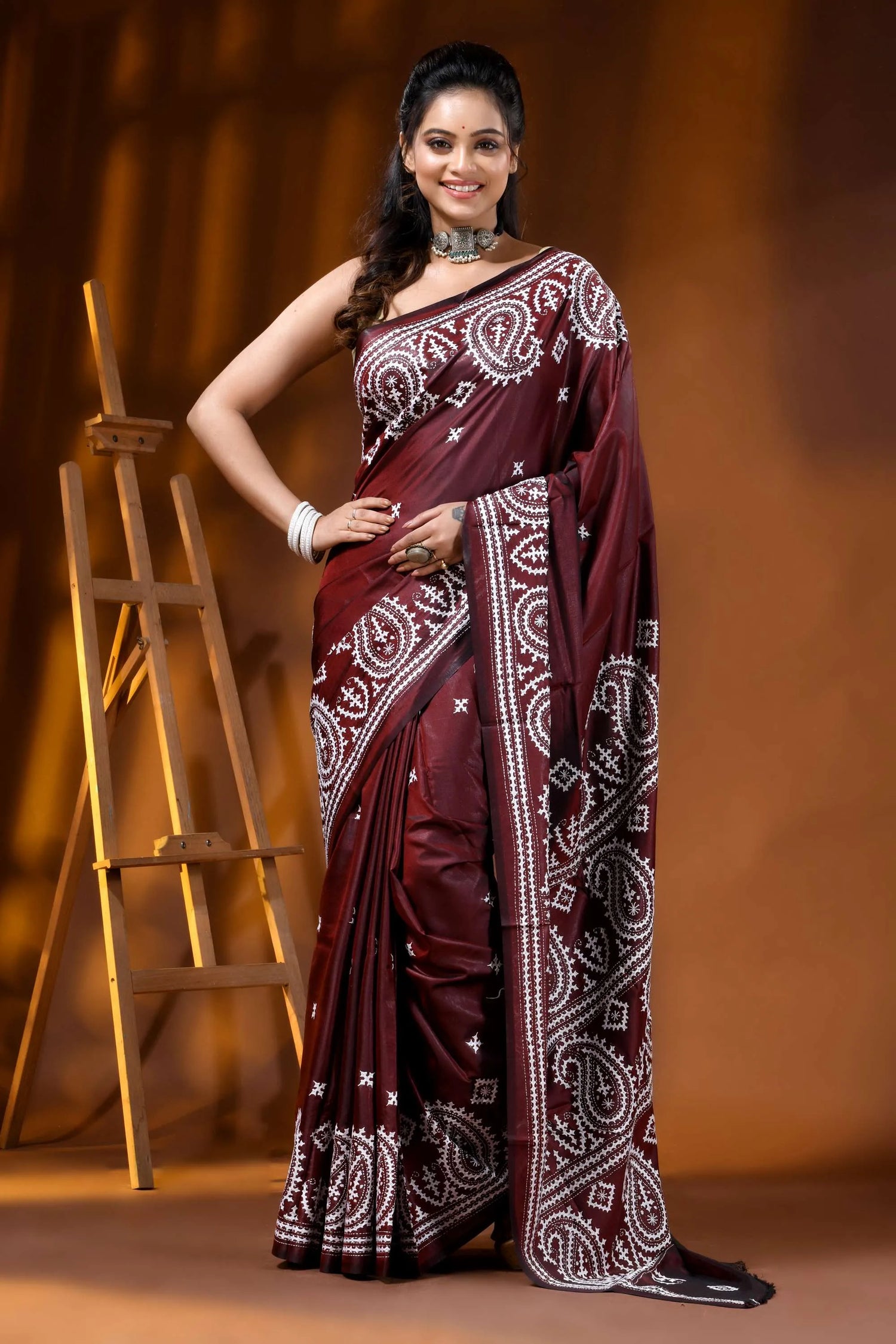 Wine kutch embroidered silk saree with handcrafted paisley motif 1