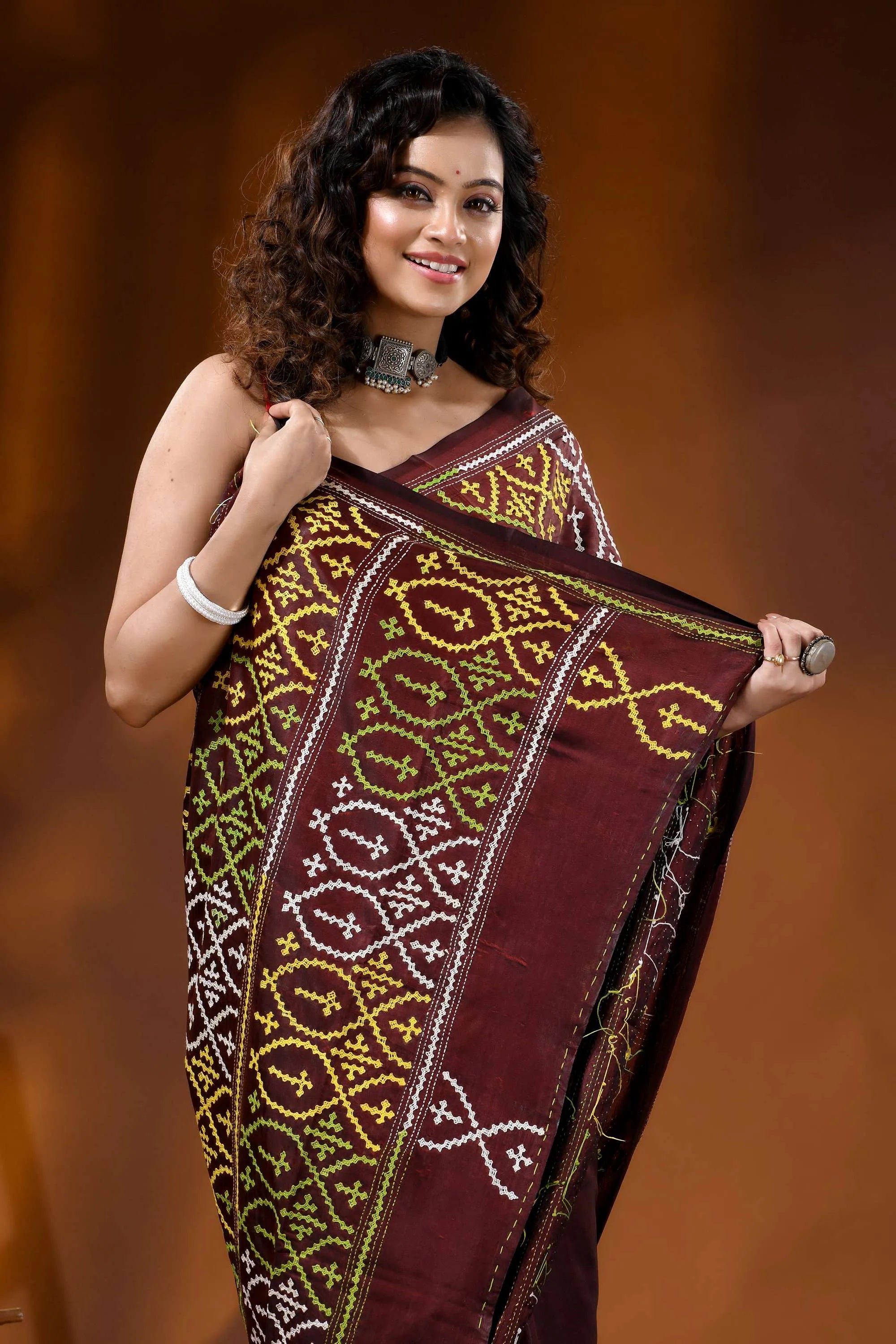 Wine kutch embroidery silk saree with handcrafted multicolor ethnic motif 2