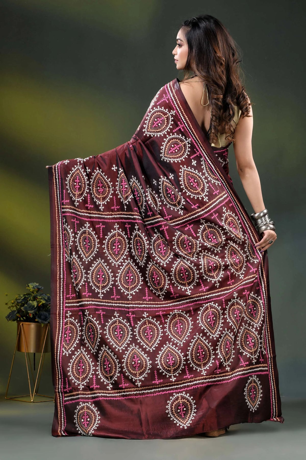 Wine multi-thread handcrafted kutch work silk saree with paisley motifs 5