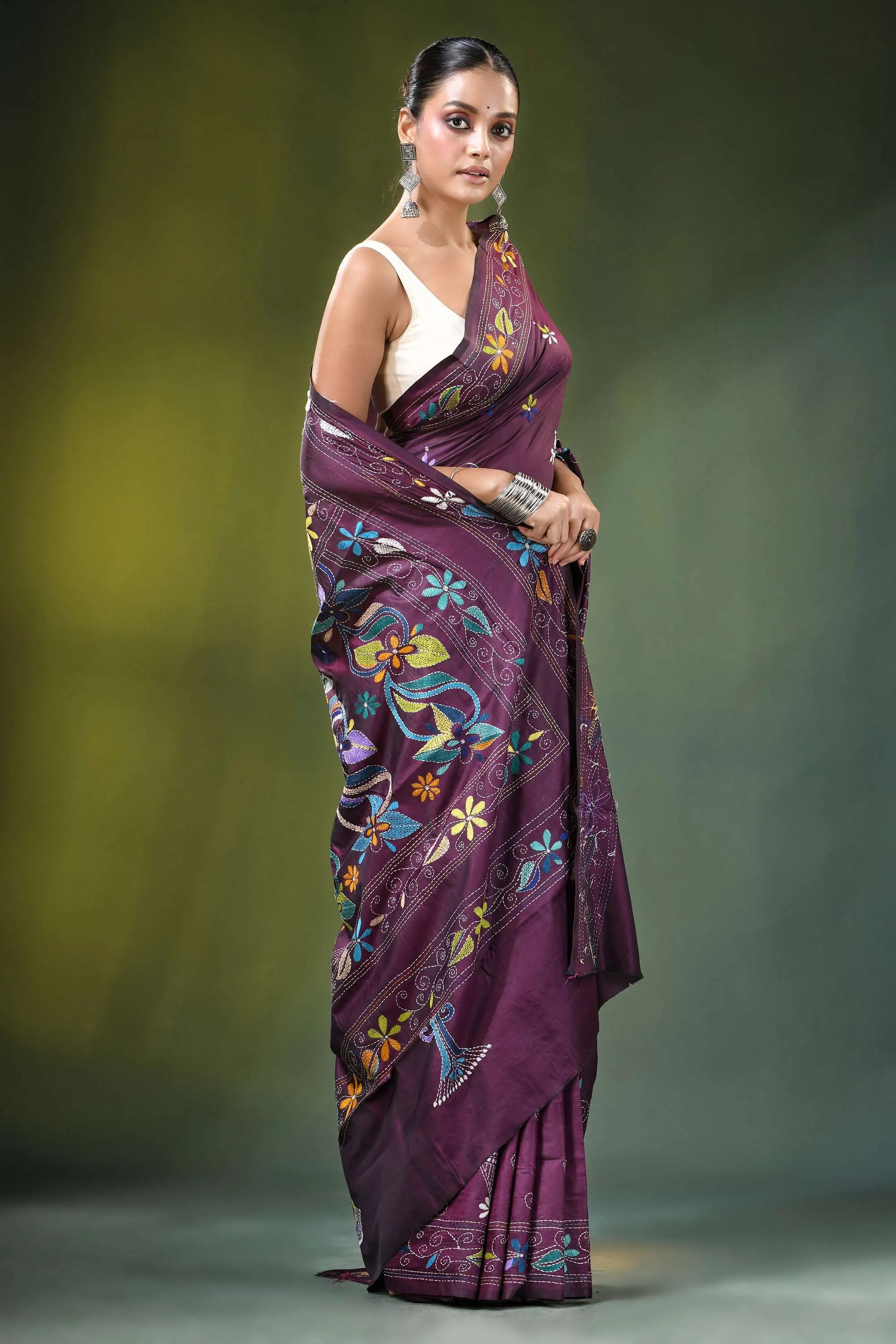 Wine purple floral motif handcrafted silk kantha saree rich adorned 4