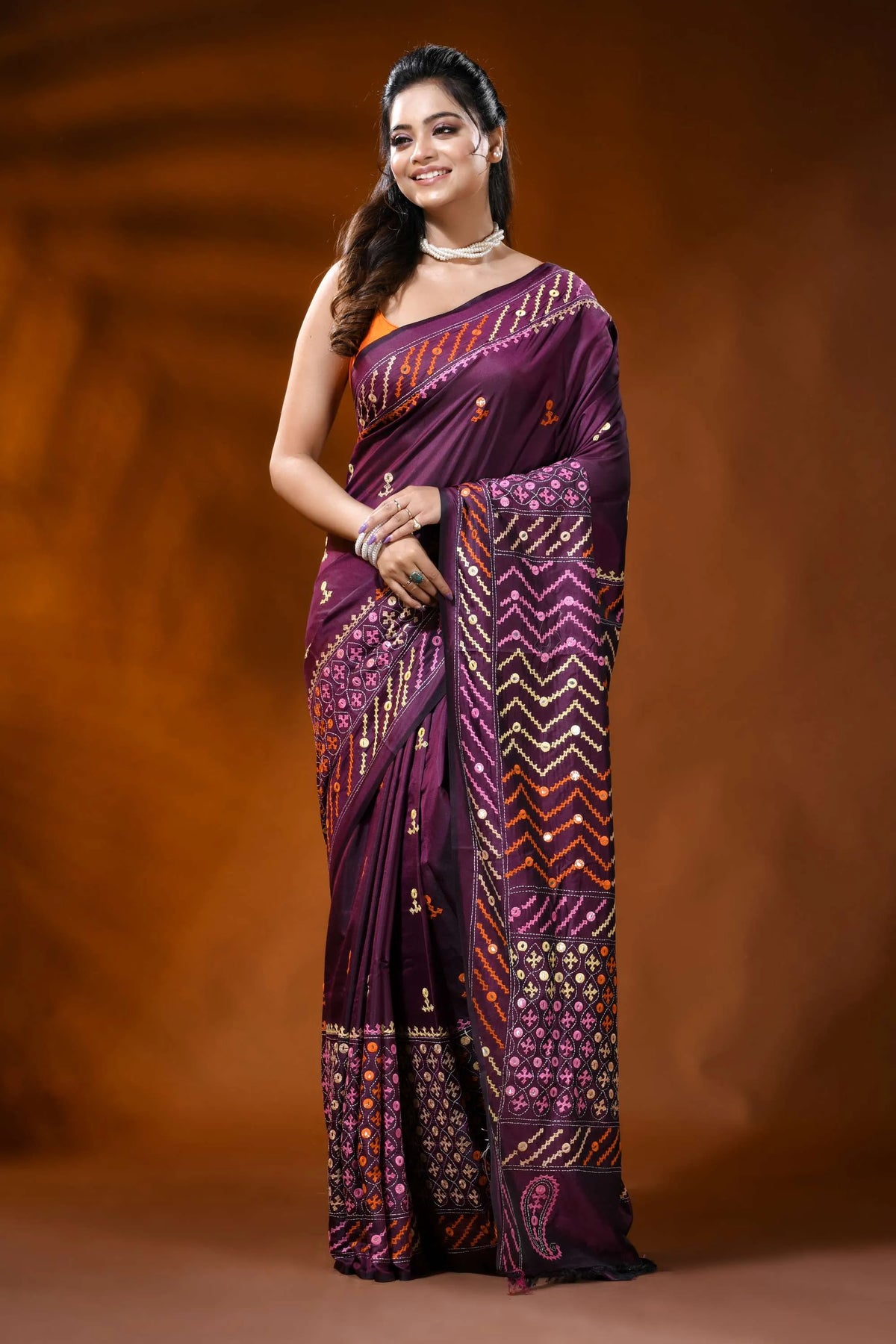 Wine silk gujrati stitch saree with ethnic chevron design mirror work 6