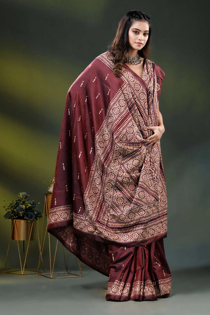 Wine silk kantha stitch saree with hand embroidered ethnic design 4
