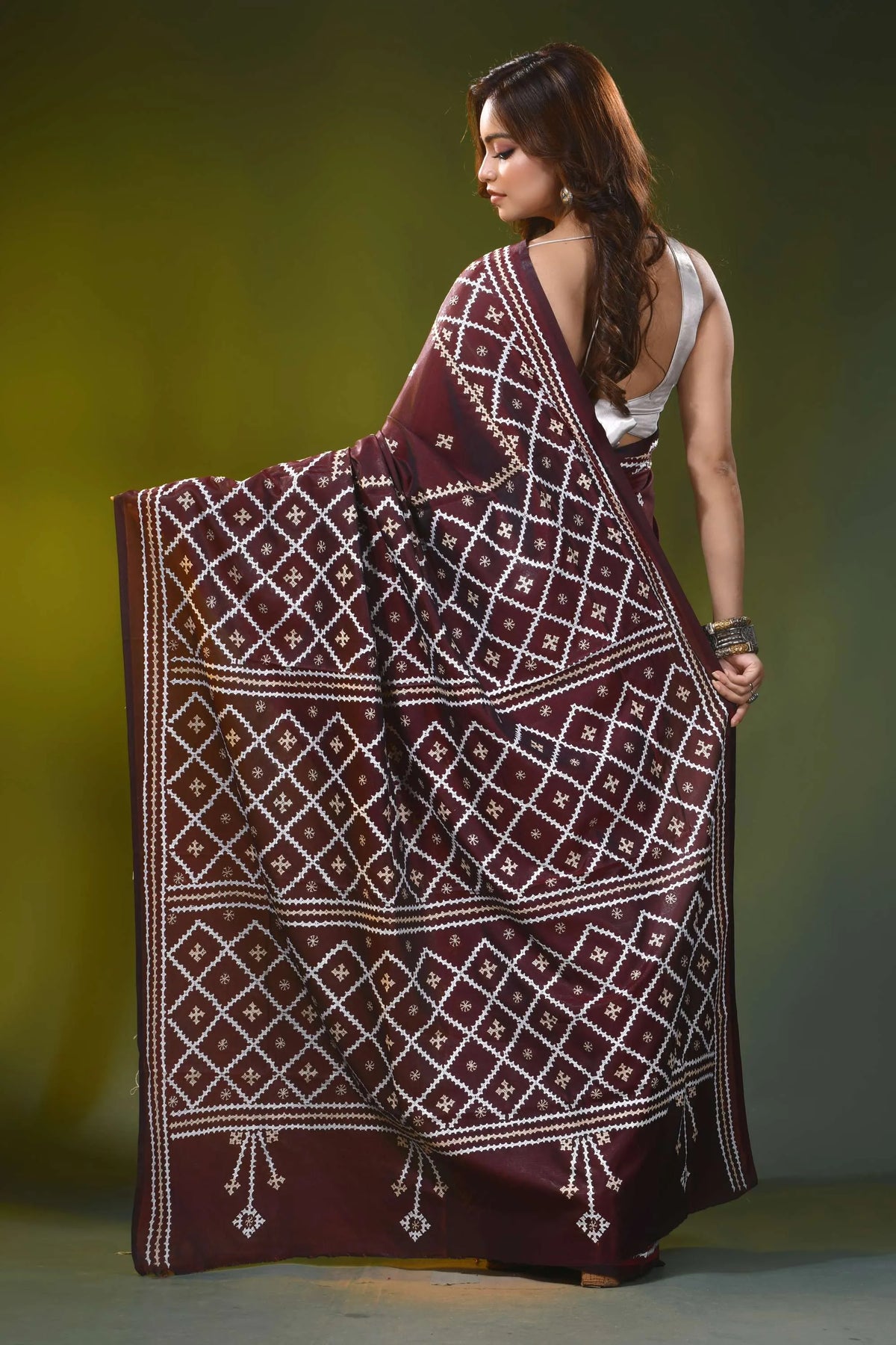 Woody brown geometric motif handcrafted silk kutch embroidered saree 5