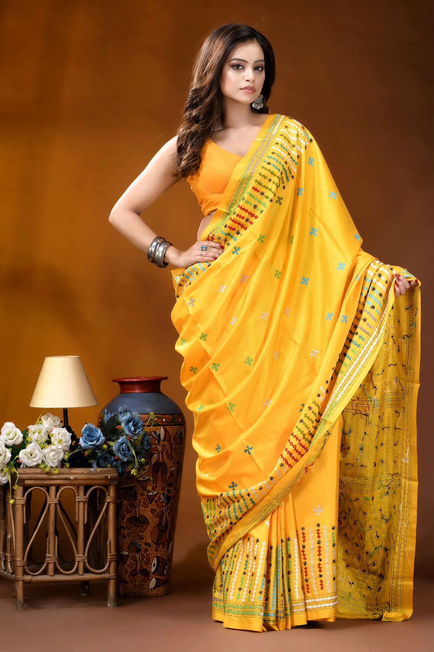 Yellow multi-thread ethnic motif handcrafted gujrati stitch silk saree vibrant yellow saree intricate embroidered 4