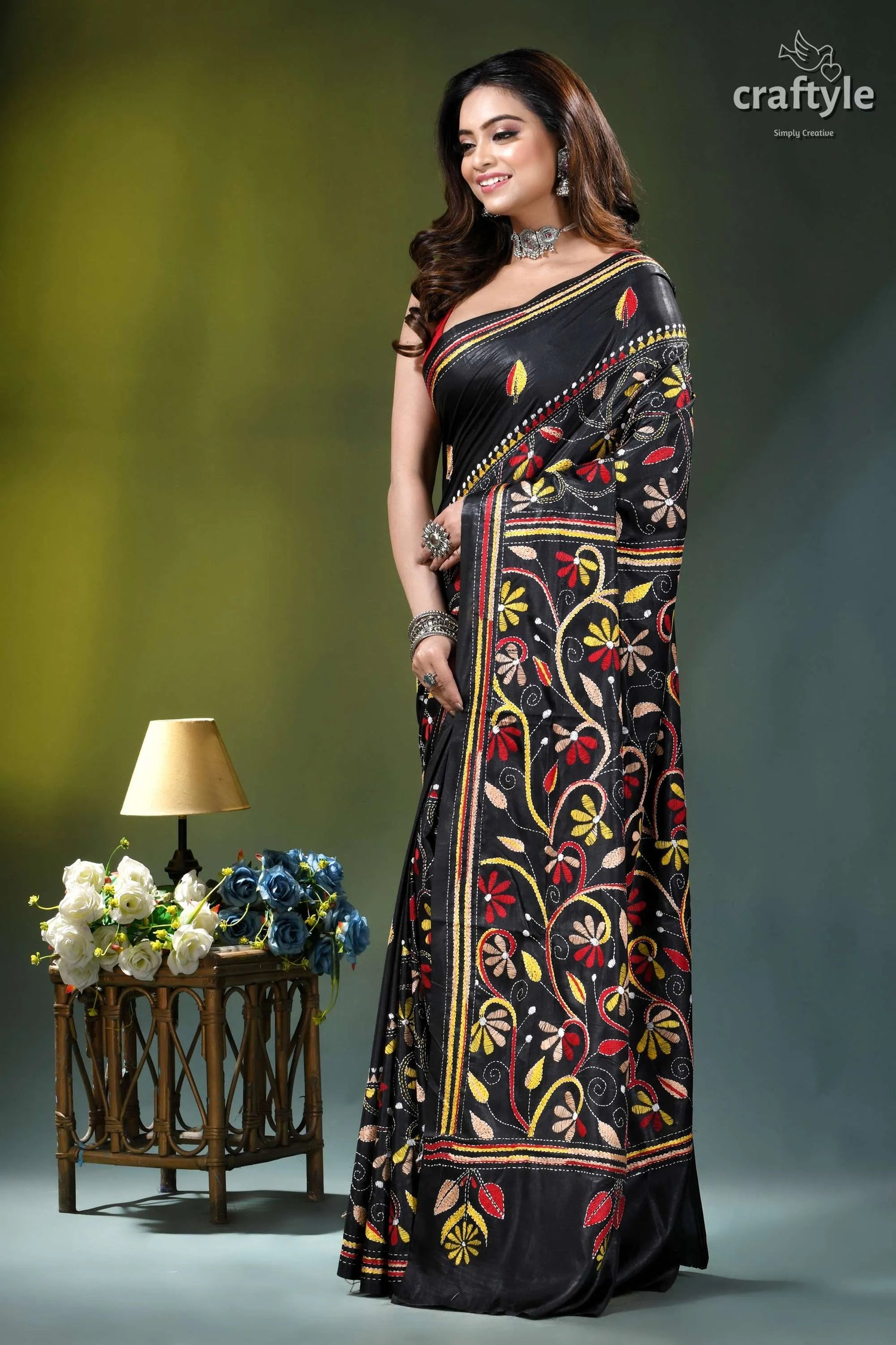 Zade black multi-thread floral design silk kantha stitch saree black embroidered saree vibrant red 3